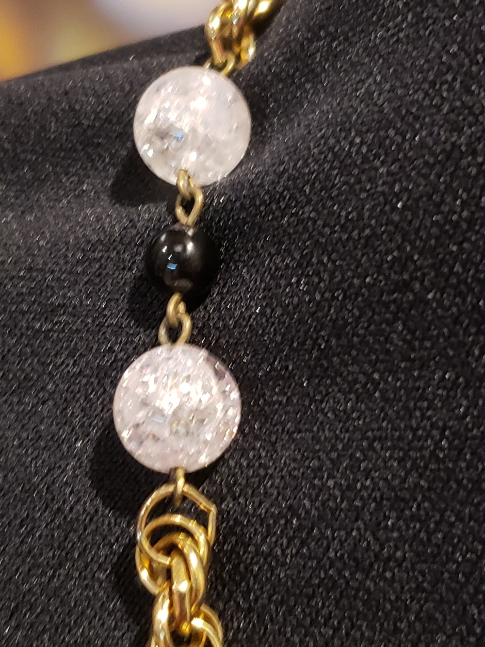 Bow Pendant Rope Chain Necklace - Picture 3 of 7